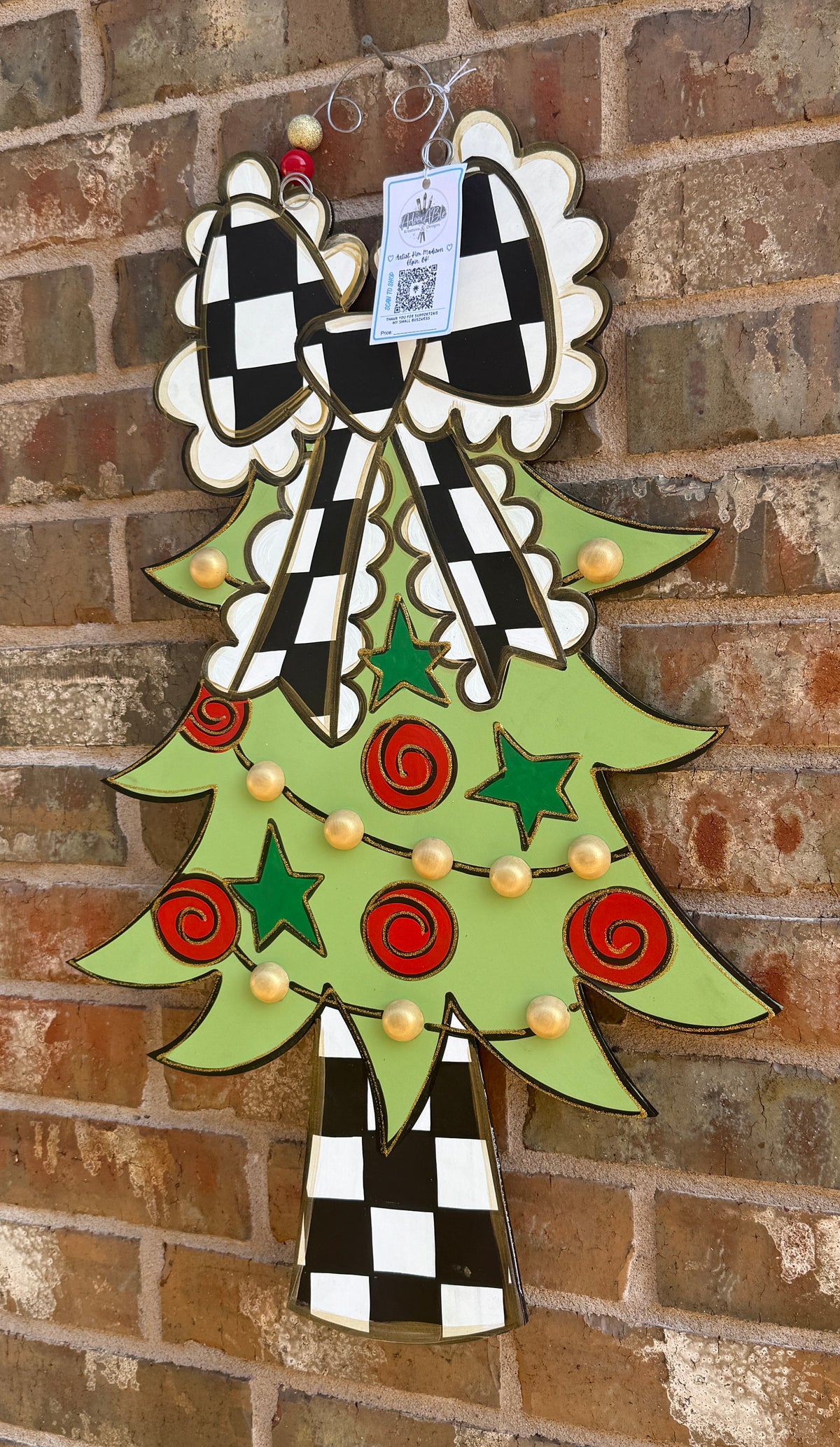 Tree with Bow Door Hanger