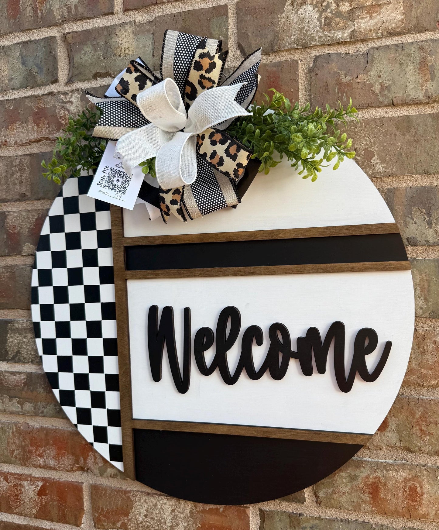3D Welcome Checkered Door Hanger, Everyday Decor (20" Round)