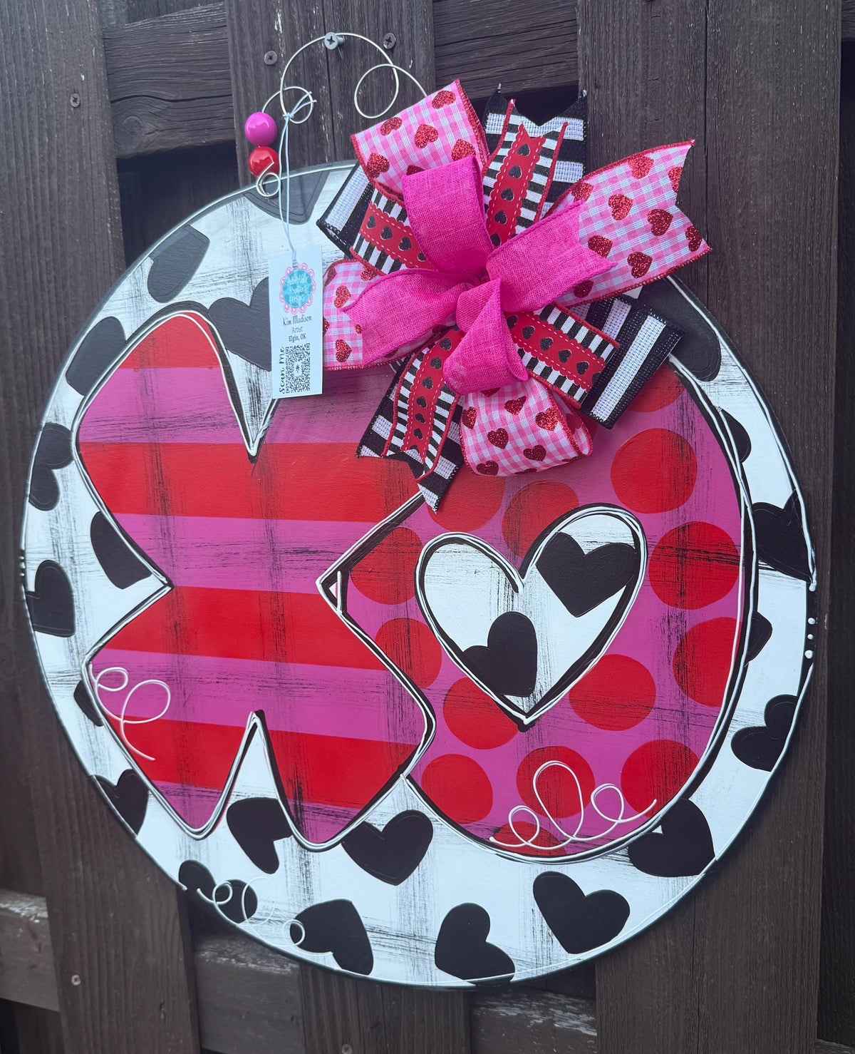 Valentine XO Round door hanger, 21” round