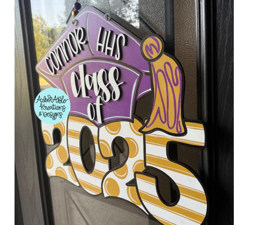 Graduation door hanger | 2027 | class of 2027 | personalization | 20”x22”