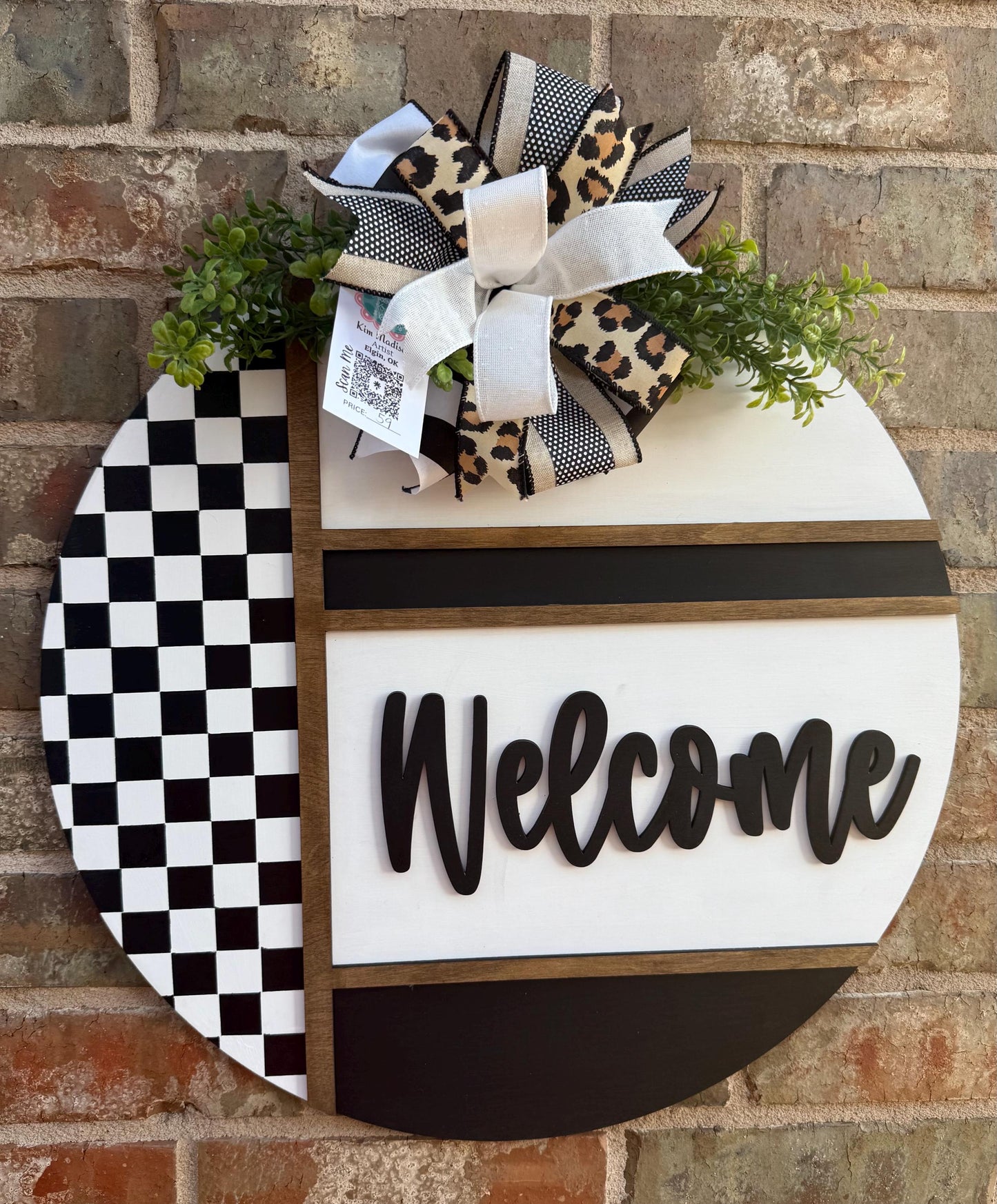 3D Welcome Checkered Door Hanger, Everyday Decor (20" Round)