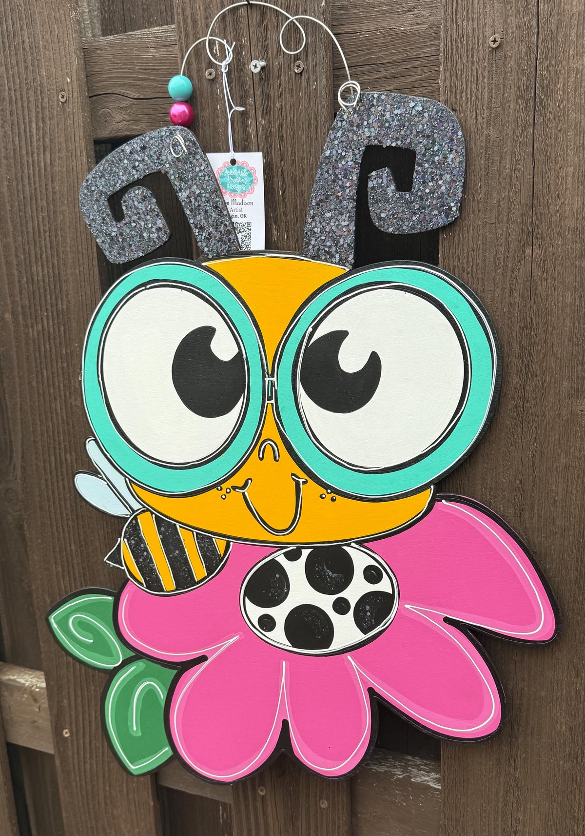 Bee on Flower Door Hanger, Summer Welcome Sign, Hand Painted